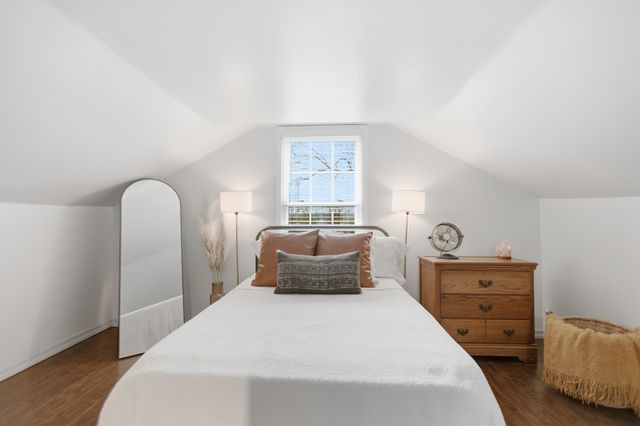 913 Ovoca Rd, Tullahoma, TN 37388