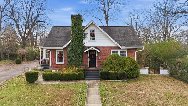 913 Ovoca Rd, Tullahoma, TN 37388