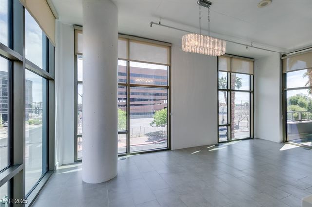 353 East Bonneville Avenue 289, Las Vegas, NV 89101