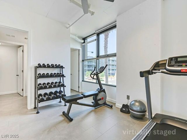 353 East Bonneville Avenue 289, Las Vegas, NV 89101