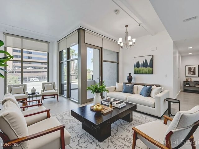 353 East Bonneville Avenue 289, Las Vegas, NV 89101
