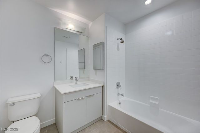 353 East Bonneville Avenue 289, Las Vegas, NV 89101