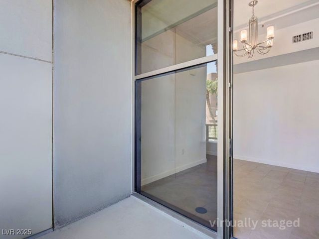 353 East Bonneville Avenue 289, Las Vegas, NV 89101