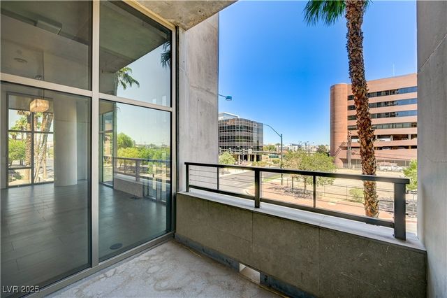 353 East Bonneville Avenue 289, Las Vegas, NV 89101