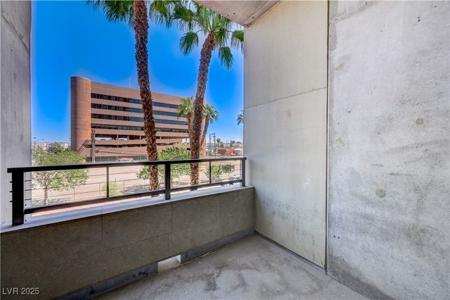 353 East Bonneville Avenue 289, Las Vegas, NV 89101