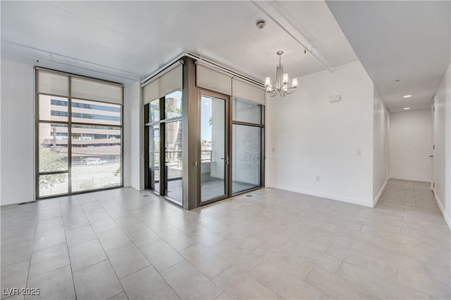 353 East Bonneville Avenue 289, Las Vegas, NV 89101