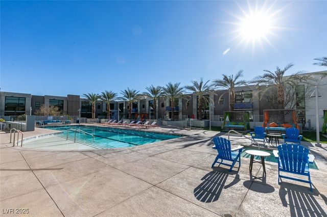 353 East Bonneville Avenue 289, Las Vegas, NV 89101