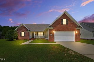5908 Gentleman Drive, Hope Mills, NC 28348