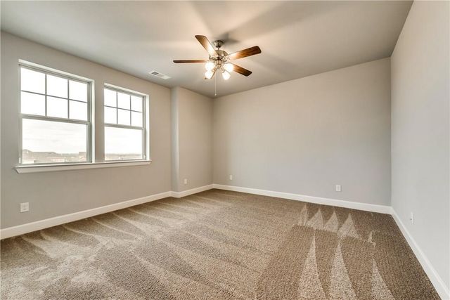 2000 Crescent Street, Fort Worth, TX 76008