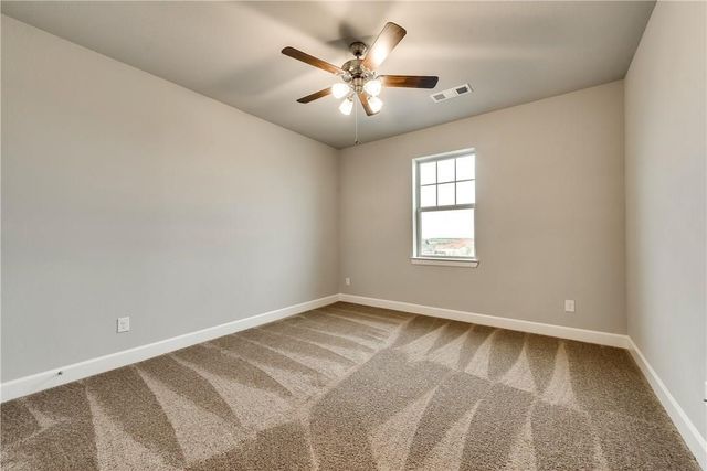 2000 Crescent Street, Fort Worth, TX 76008