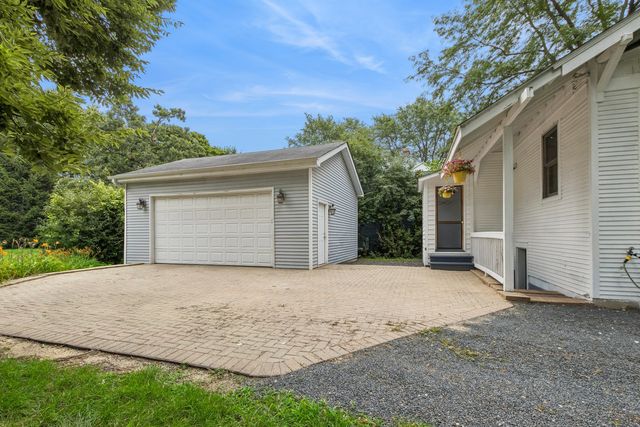 255 Happ Road, Northfield, IL 60093