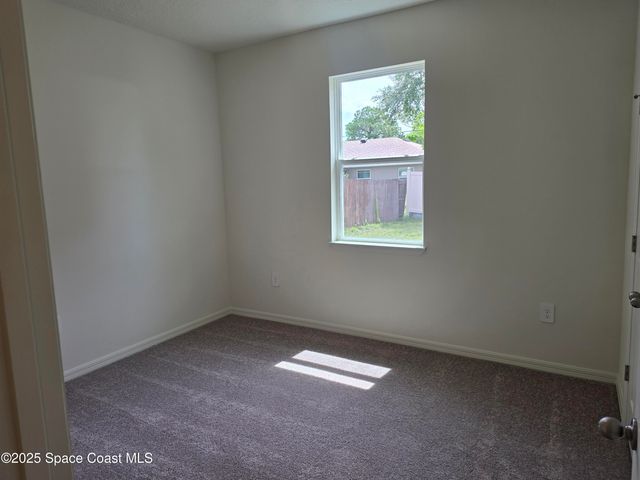 261 Consolata Avenue NW, Palm Bay, FL 32907