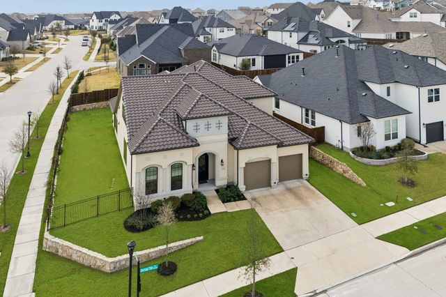 14201 Overlook Park Drive, Fort Worth, TX 76008