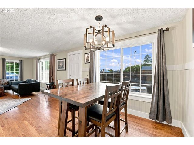 771 H St, Washougal, WA 98671