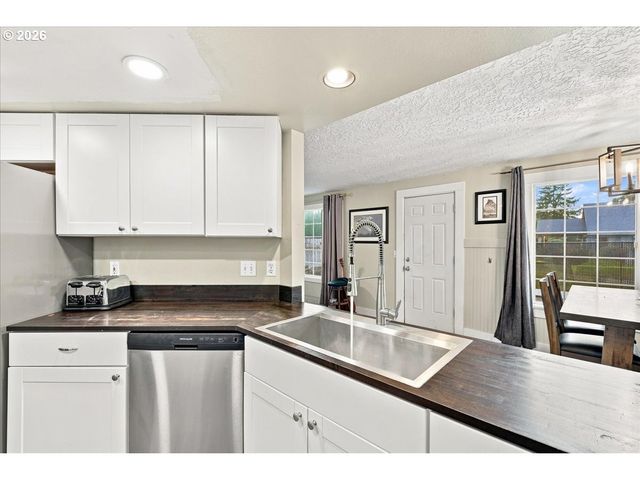 771 H St, Washougal, WA 98671