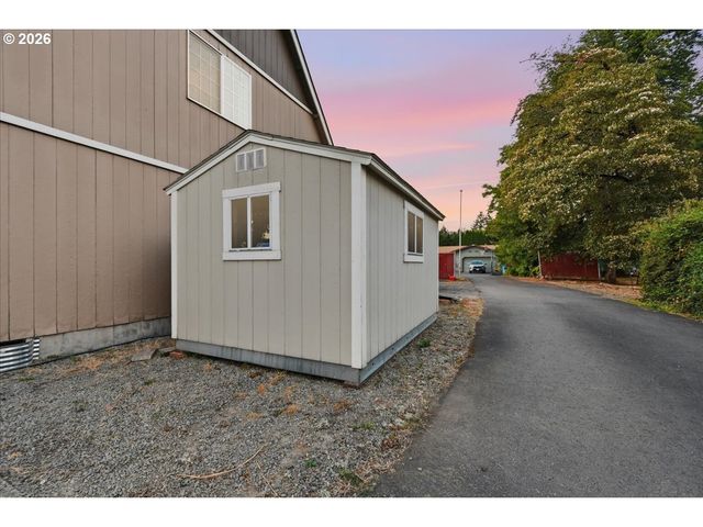 771 H St, Washougal, WA 98671