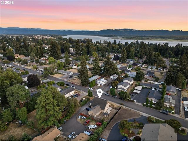 771 H St, Washougal, WA 98671