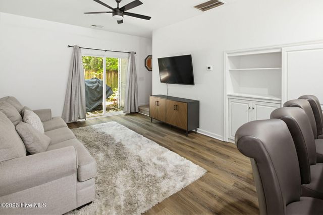 5605 Moss Vine Place 11, Wilmington, NC 28403