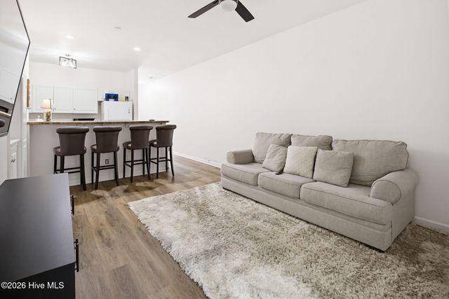 5605 Moss Vine Place 11, Wilmington, NC 28403