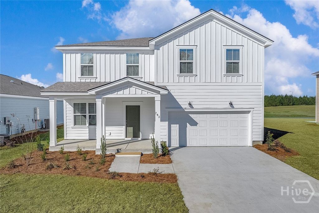 175 Crosstown Avenue, Richmond Hill, GA 31324