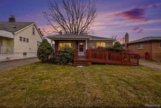 22510 Lincoln Street, Saint Clair Shores, MI 48082