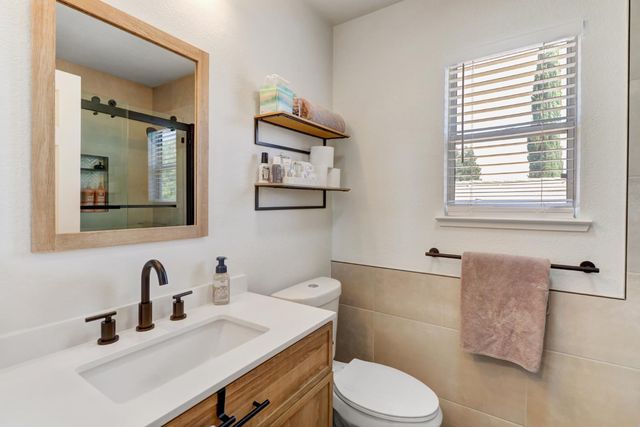 1105 Caversham Way, Roseville, CA 95747