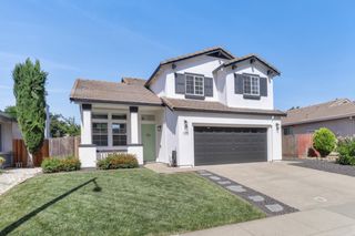 1105 Caversham Way, Roseville, CA 95747