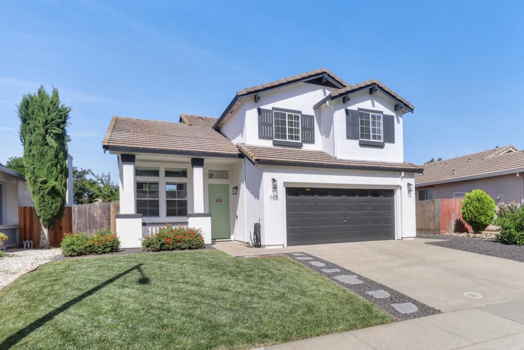 1105 Caversham Way, Roseville, CA 95747