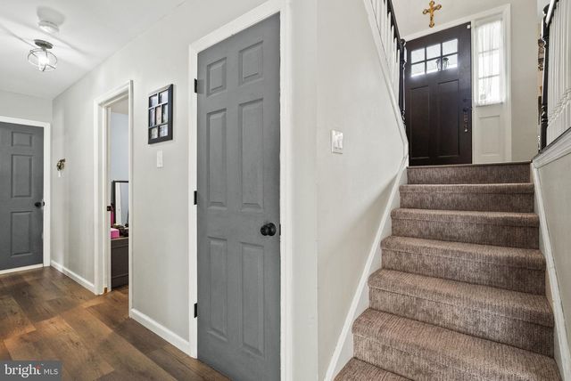 2 YALE RD, Marlton, NJ 08053