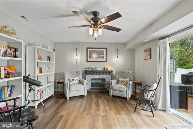 2 YALE RD, Marlton, NJ 08053