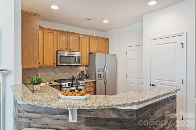 6408 Silver Star Lane, Charlotte, NC 28210