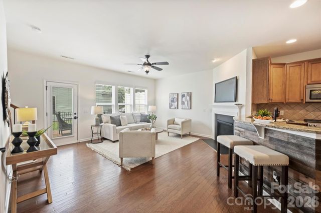 6408 Silver Star Lane, Charlotte, NC 28210