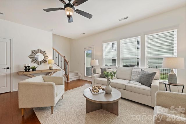 6408 Silver Star Lane, Charlotte, NC 28210