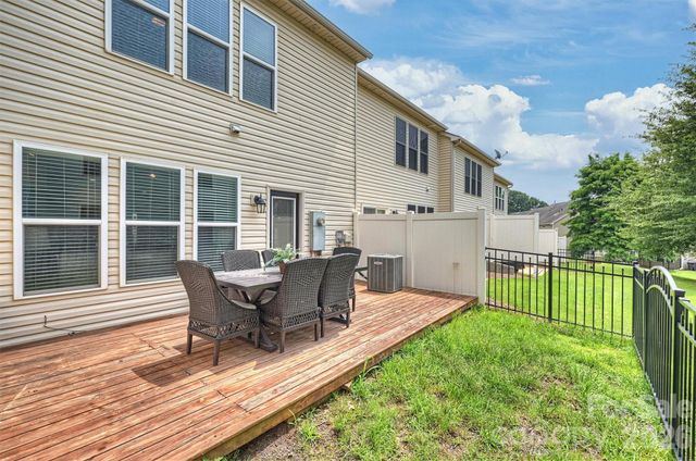 6408 Silver Star Lane, Charlotte, NC 28210