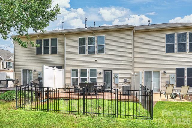 6408 Silver Star Lane, Charlotte, NC 28210