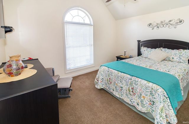 3034 Birdie Circle, Evansville, IN 47725