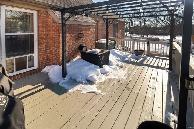 3034 Birdie Circle, Evansville, IN 47725