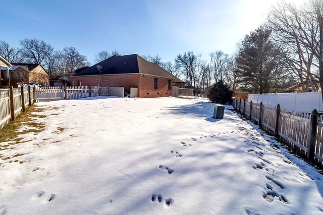 3034 Birdie Circle, Evansville, IN 47725