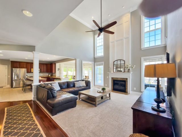 41324 WILTON DR, Leesburg, VA 20175