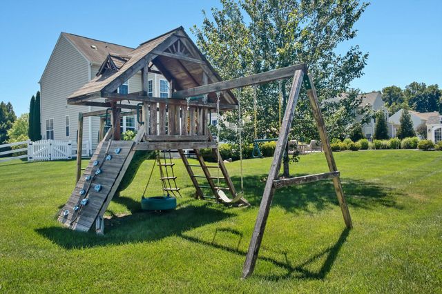 41324 WILTON DR, Leesburg, VA 20175