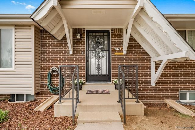 8070 Greenwood Court, Denver, CO 80221