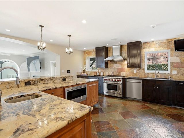 525 S Downing St, Denver, CO 80209