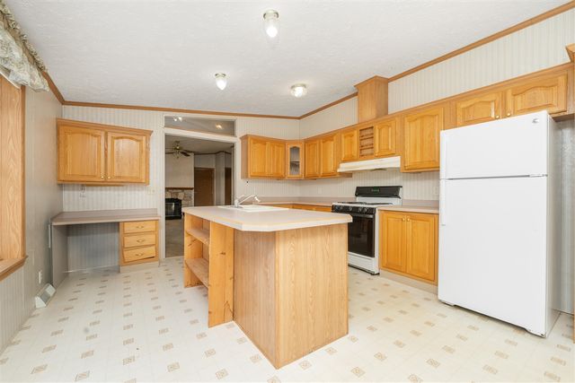 2841 Hammond Road, Hastings, MI 49058