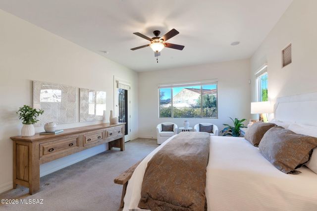 964 W Golden Barrel Court, Tucson, AZ 85755