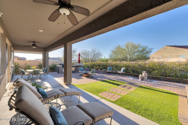 964 W Golden Barrel Court, Tucson, AZ 85755