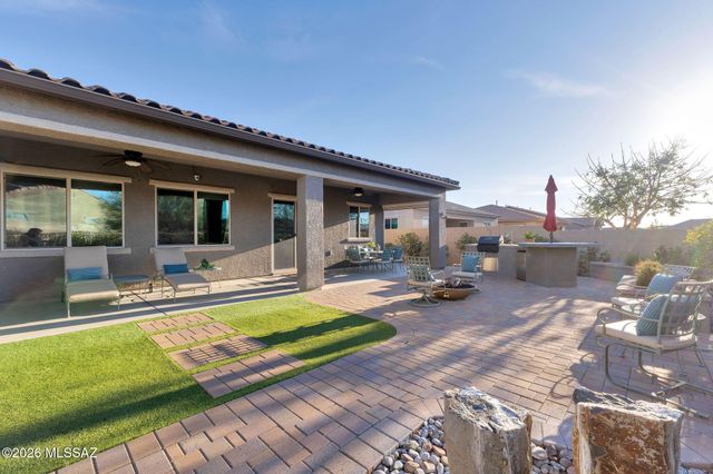 964 W Golden Barrel Court, Tucson, AZ 85755