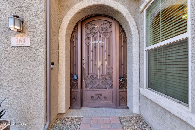 964 W Golden Barrel Court, Tucson, AZ 85755