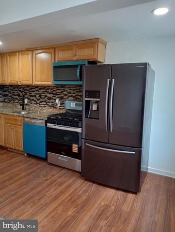 123 SPRING VALLEY RD, Darby, PA 19023