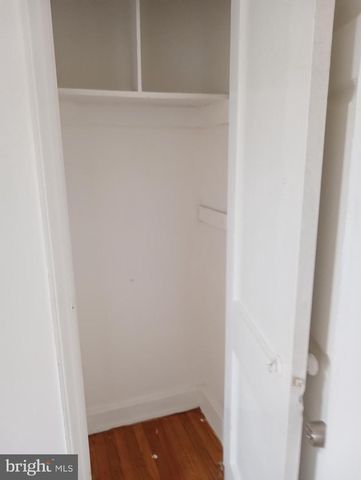 123 SPRING VALLEY RD, Darby, PA 19023