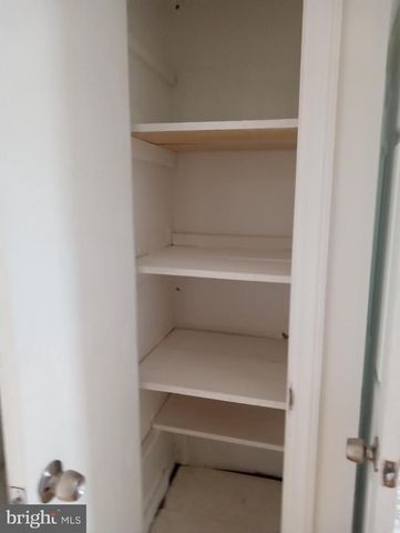 123 SPRING VALLEY RD, Darby, PA 19023